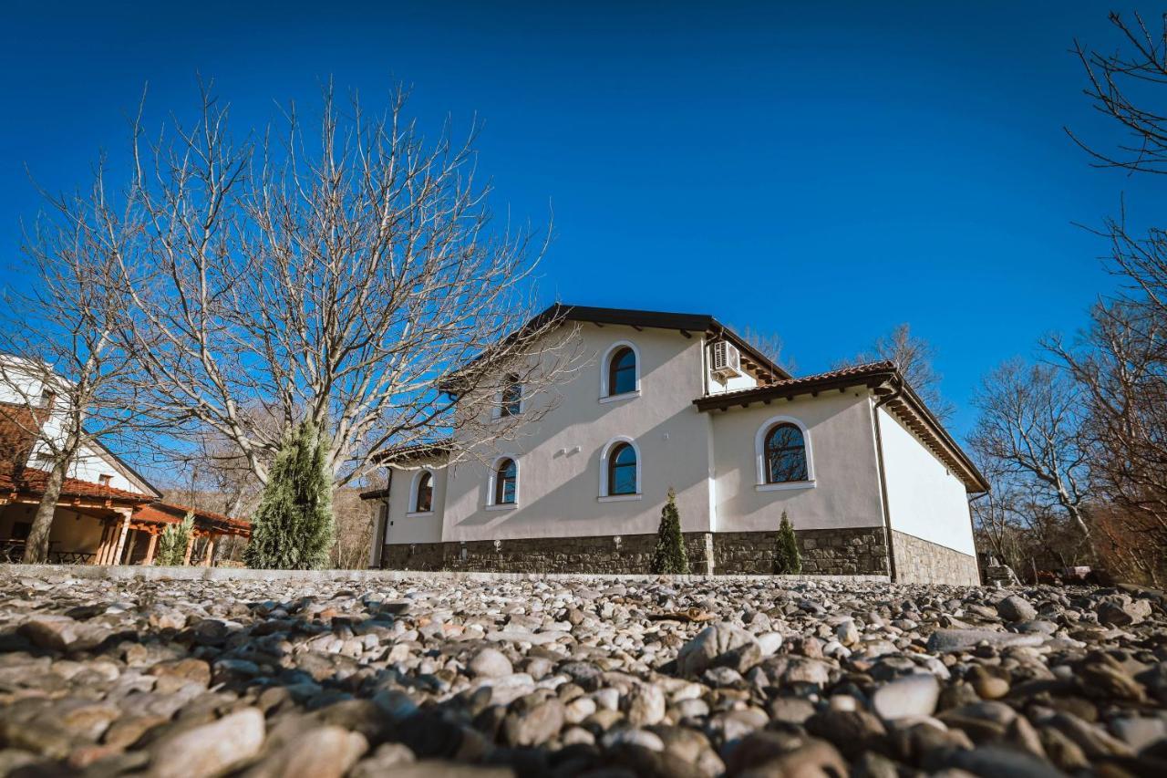 Lazar Winery Tourism B&B Rosoman Εξωτερικό φωτογραφία