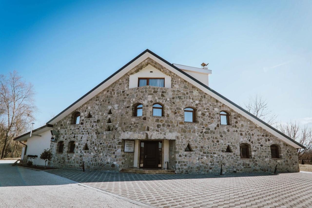 Lazar Winery Tourism B&B Rosoman Εξωτερικό φωτογραφία